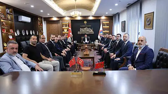 Erciyes 38 FK yönetiminden Vali Çiçek'e ziyaret