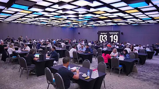 Erciyes, Antalya'da 21 ülkeden gelen yabancı spor turizmi alıcılarına tanıtıldı