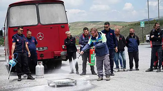 Erciyes AŞ personeline uygulamalı yangın eğitimi