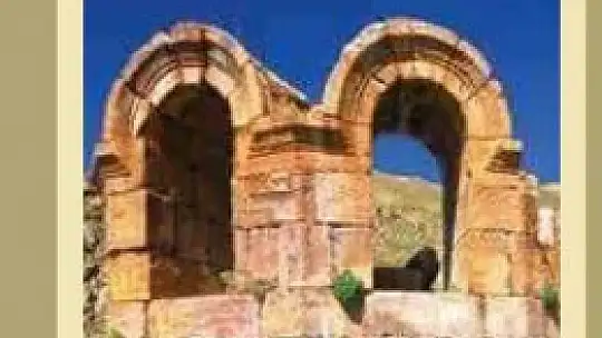 Erciyes Dağı'ndaki yürüyüş rotaları, ziyaretçilere keyifli anlar yaşatıyor