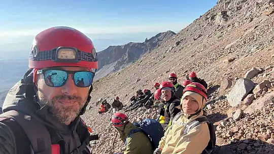 Erciyes'in 3 bin 917 rakımında muhteşem görüntüler