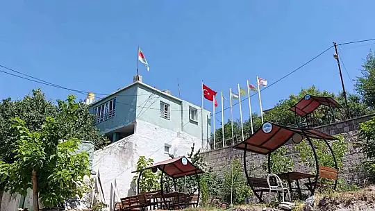 Erciyes'in eteklerindeki köyde Türk dünyasını tanıtıyorlar