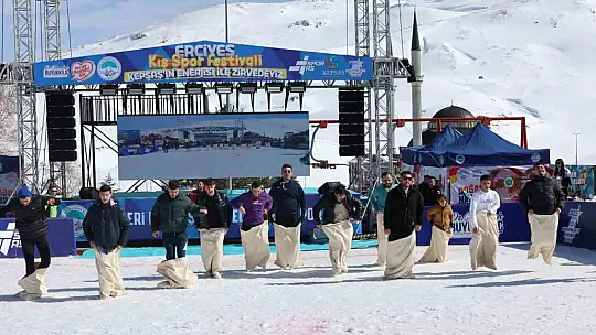 Erciyes Kış Spor Festivali'ne binlerce katılım