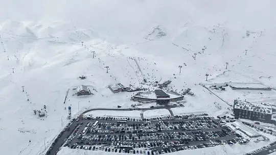 Erciyes sömestirin ilk hafta sonunda 250 bin kişiyi ağırladı