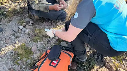 Erciyes'te 3 bin 350 metre yükseklikte mahsur kalan dağcı kurtarıldı