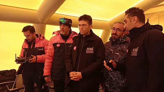 Erciyes'te gerçeği aratmayan çığ tatbikatı