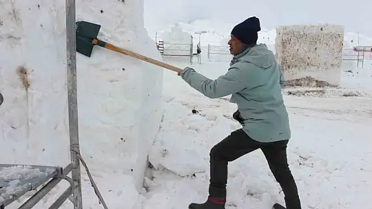 Erciyes'te kar sanata dönüşecek