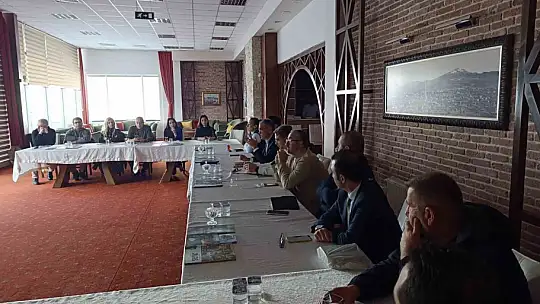 Erciyes'te sezon öncesi değerlendirme toplantısı yapıldı