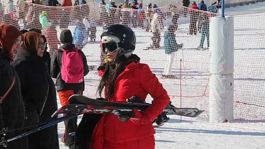 Erciyes'te sömestir yoğunluğu