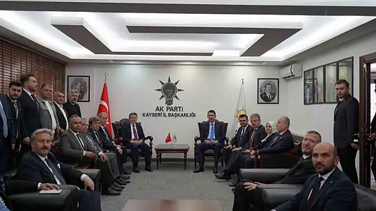 Erciyes Zirvesi-1 Kayseri'de yoğun katılımla gerçekleştirildi