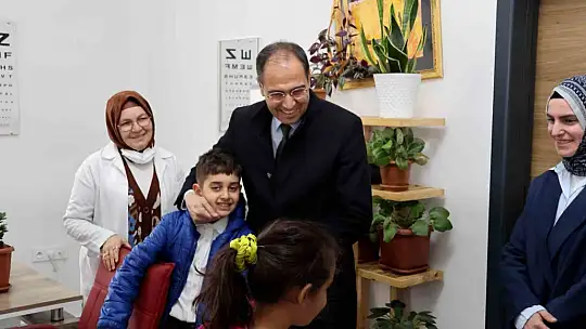 Erşan'dan aile sağlığı merkezlerine ziyaret