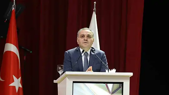 ERÜ'de '2024 Başarı Ödül Töreni' düzenlendi