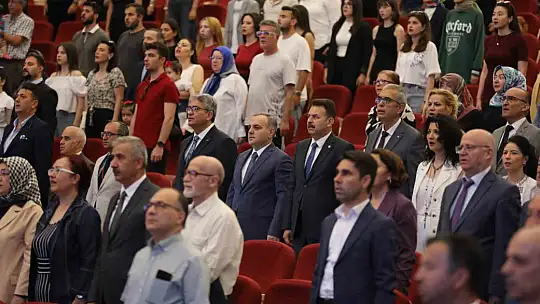 ERÜ'de '2024 Başarı Ödül Töreni' düzenlendi