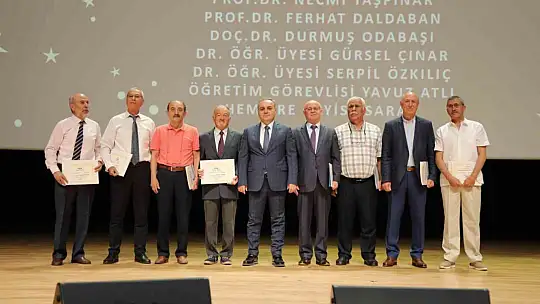 ERÜ'de '2024 Başarı Ödül Töreni' düzenlendi