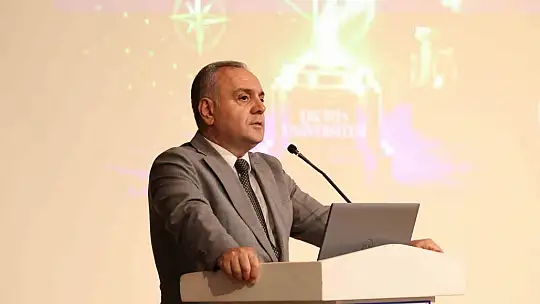 ERÜ'de '2025 Yılı Araştırma Performans Ödül Töreni' düzenlendi