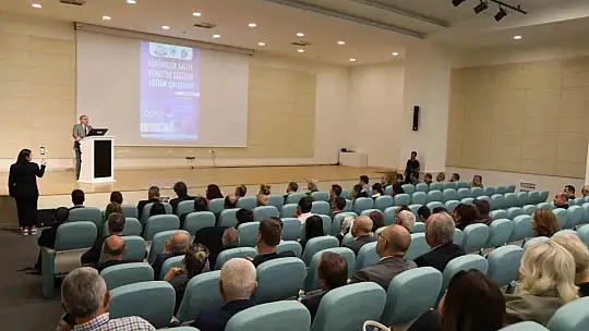 ERÜ'de 'Bütünleşik Kalite Yönetim Sistemi Eğitim Çalıştayı' düzenlendi