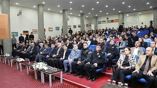 ERÜ'de 'Sürgünün 80. Yılında Ahıska Türkleri' Paneli düzenlendi