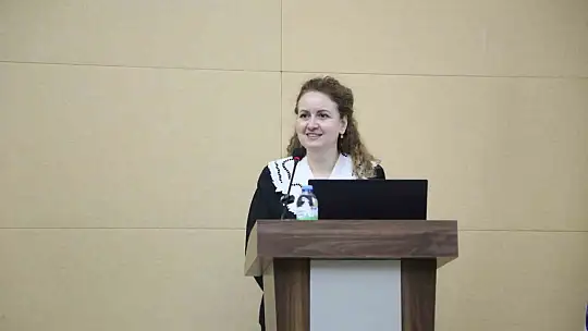 ERÜ'de 'Uzay Radyasyonunda Hayatta Kalmak' konulu konferans düzenlendi