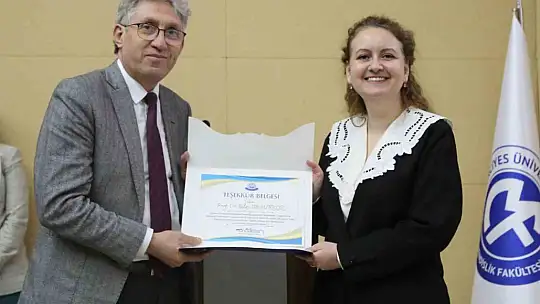 ERÜ'de 'Uzay Radyasyonunda Hayatta Kalmak' konulu konferans düzenlendi