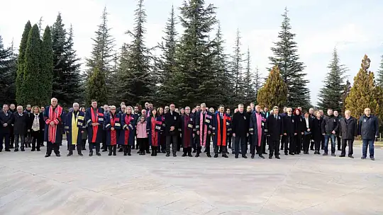 ERÜ'de 10 Kasım Atatürk'ü Anma Töreni gerçekleştirildi