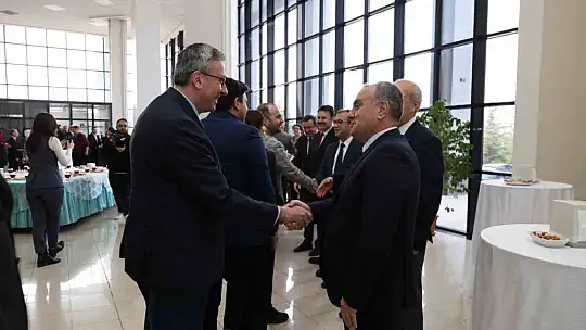 ERÜ'de bayramlaşma töreni düzenlendi