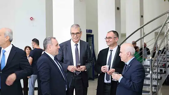 ERÜ'de bayramlaşma töreni düzenlendi