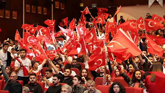 ERÜ'de milli maç heyecanı yaşandı