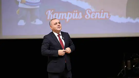 ERÜ'de yeni öğrencilere tanışma programı düzenlendi