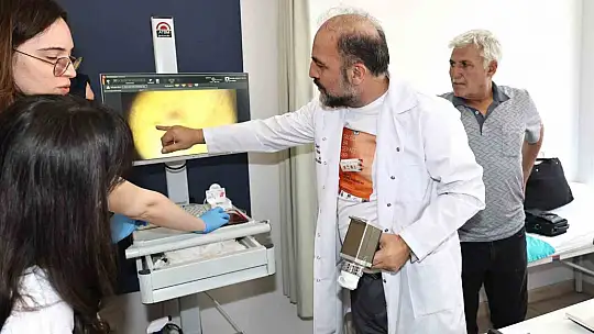 ERÜ Hastaneleri'nde 'ücretsiz ben muayenesi' aktivitesi yapıldı