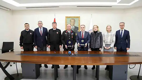 ERÜ ile Jandarma Genel Komutanlığı Kriminal Başkanlığı arasında iş birliği protokolü imzalandı