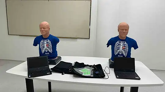 ERÜ Tıp Fakültesi'nde tıbbi simülasyon merkezi hizmete açıldı