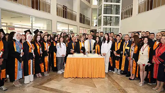 ERÜ Turizm Fakültesi 17. dönem mezunlarını verdi