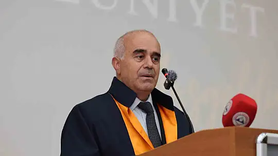 ERÜ Turizm Fakültesi 17. dönem mezunlarını verdi