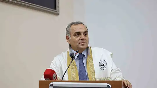 ERÜ Turizm Fakültesi 17. dönem mezunlarını verdi