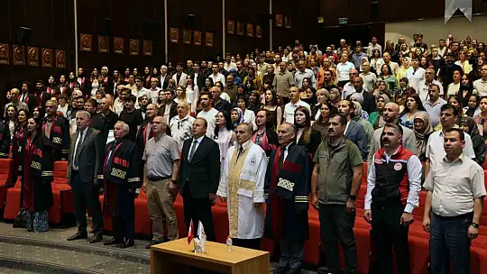 ERÜ Veteriner Fakültesi yeni mezunlarını verdi