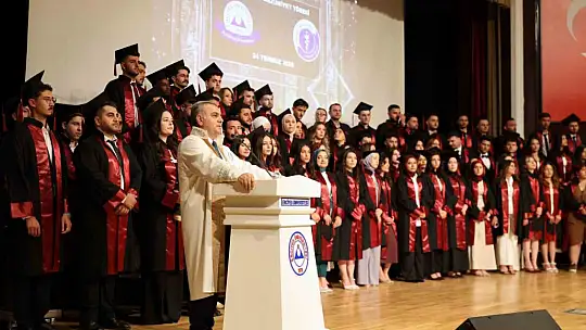 ERÜ Veteriner Fakültesi yeni mezunlarını verdi