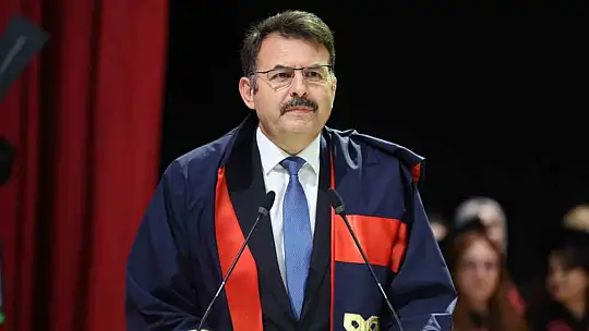ERÜ Veterinerlik Fakültesi'nde mezuniyet heyecanı