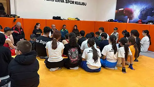 ERVA sporcularına değerler eğitimi