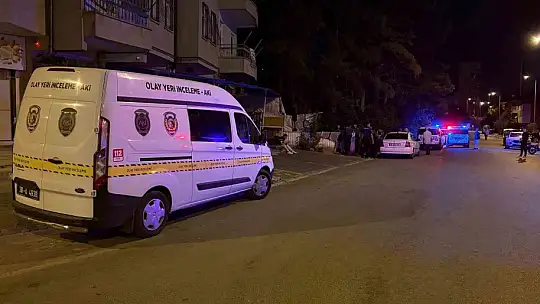 Eşi tarafından terk edilen genç adam yaşamına son verdi