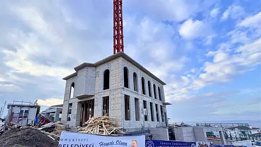 Eski Aynalı Cami yeniden inşa ediliyor