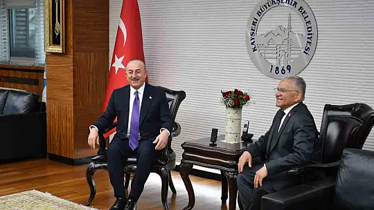 Eski bakan Çavuşoğlu: 'Kayseri, dünyaya örnek bir şehir'