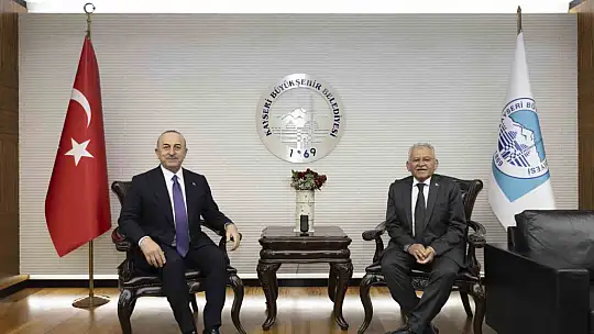 Eski bakan Çavuşoğlu: 'Kayseri, dünyaya örnek bir şehir'