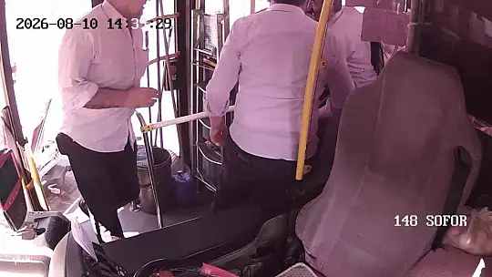 Fenalaşan yolcuyu halk otobüsü şoförü hastaneye yetiştirdi
