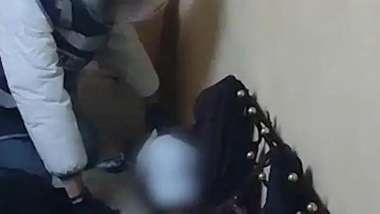 Firari hükümlü evde halıların arasında yakalandı