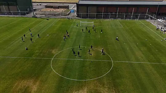 Futbol takımları, yeni sezon öncesi Erciyes Yüksek İrtifa Kamp Merkezi'nde buluşuyor