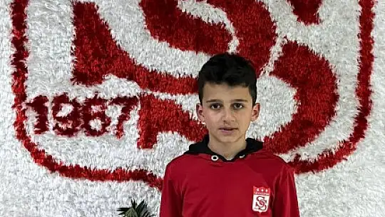 FYSK yeni yıldızlar çıkarmaya devam ediyor
