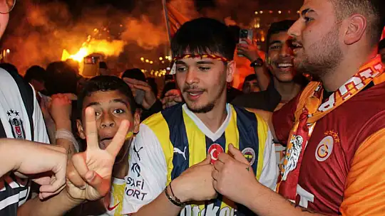 Galatasaray'ın şampiyonluğu Kayseri'de coşkuyla kutlandı