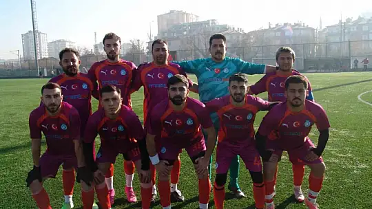 Gaziosmanpaşaspor farklı kazandı