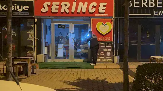 Gece yarısı çiğ köfte dükkanını kurşunlayıp, kaçtılar