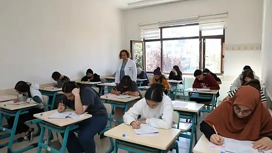 Genç KAYMEK'ten 900 öğrenci ile seviye tespit sınavı